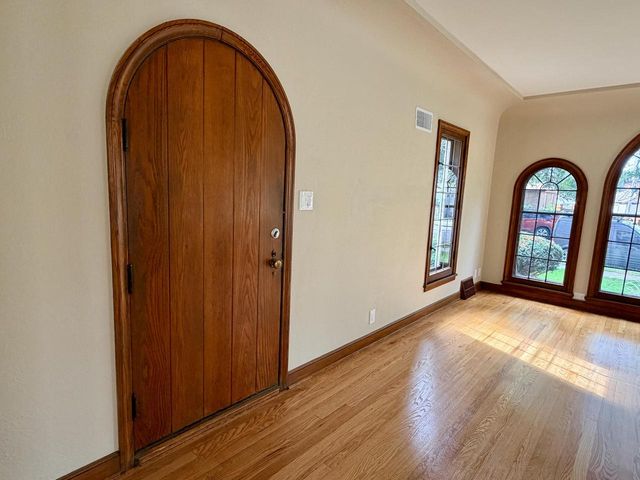 3760 N 42nd STREET, Milwaukee, WI 53216