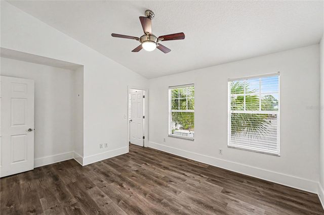 12268 COUNTRY WHITE CIRCLE, Tampa, FL 33635