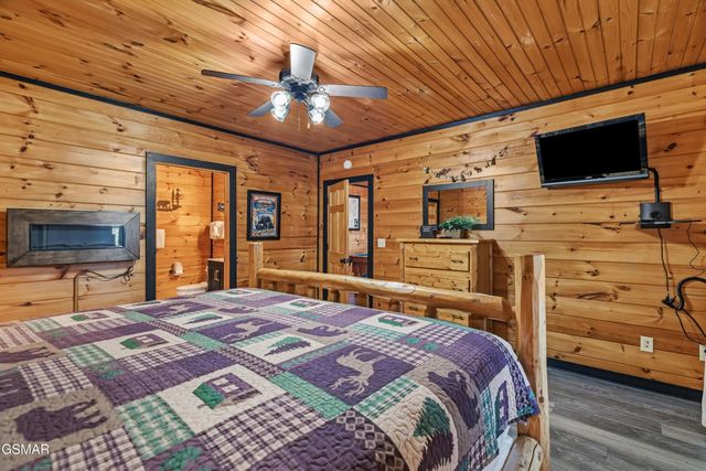 1235 Annes Road, Gatlinburg, TN 37738