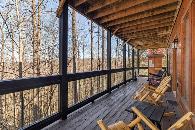 1235 Annes Road, Gatlinburg, TN 37738