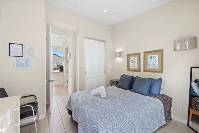 1504 W Oceanfront 5, Newport Beach, CA 92663
