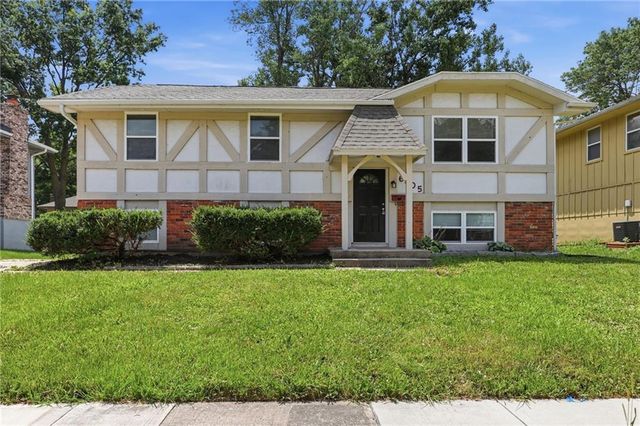 6405 E 140th Terrace, Grandview, MO 64030