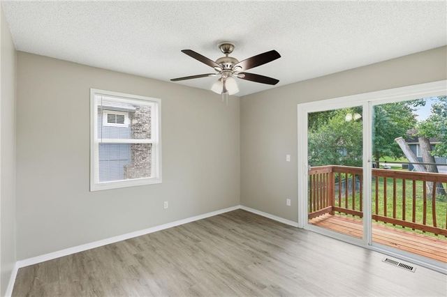 6405 E 140th Terrace, Grandview, MO 64030