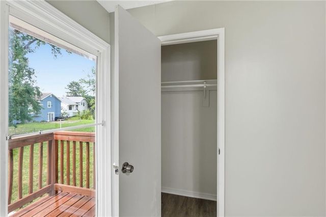6405 E 140th Terrace, Grandview, MO 64030