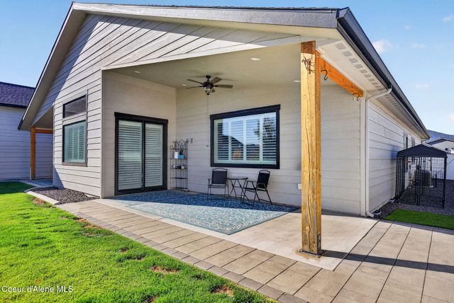 8136 W Splitrail AVE, Rathdrum, ID 83858