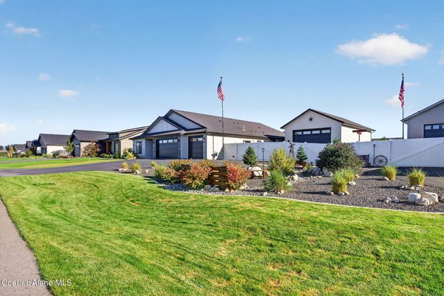 8136 W Splitrail AVE, Rathdrum, ID 83858