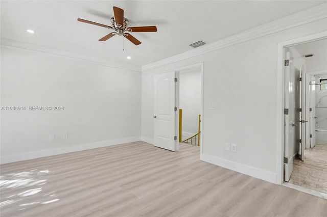 523 NE 38th St 6, Miami, FL 33137