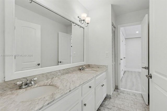 523 NE 38th St 6, Miami, FL 33137