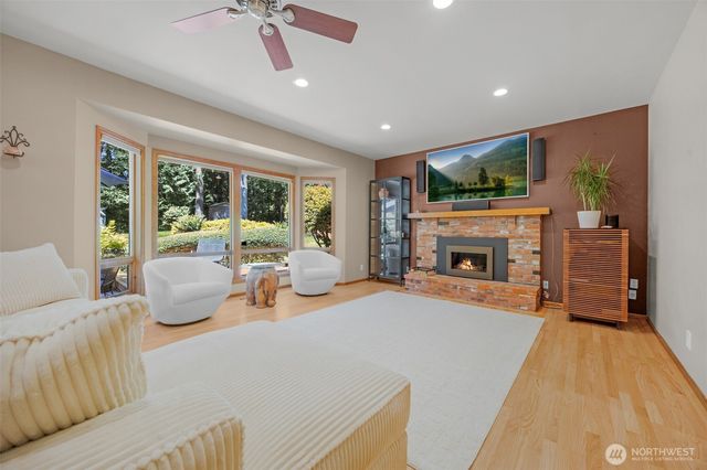 14629 181st Place NE, Woodinville, WA 98072