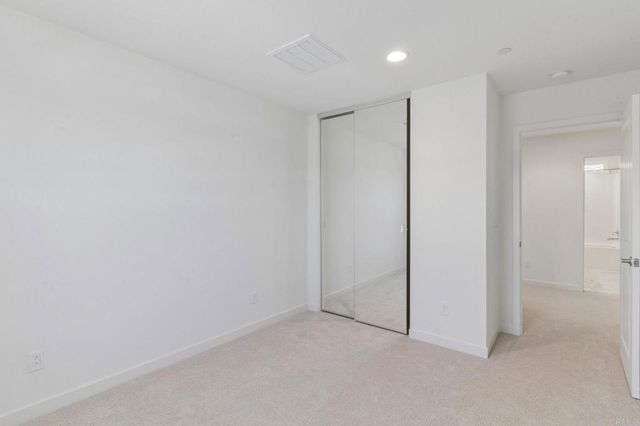 717 Kingbird Loop, Oceanside, CA 92058