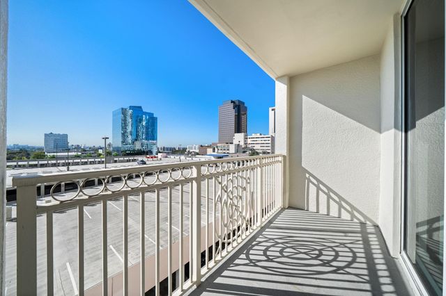 511 SE 5th Avenue 707, Fort Lauderdale, FL 33301