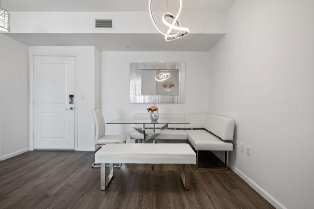 511 SE 5th Avenue 707, Fort Lauderdale, FL 33301