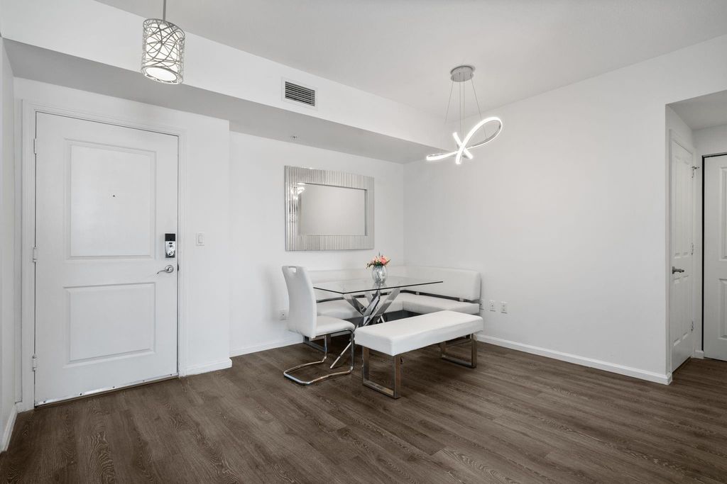 511 SE 5th Avenue 707, Fort Lauderdale, FL 33301