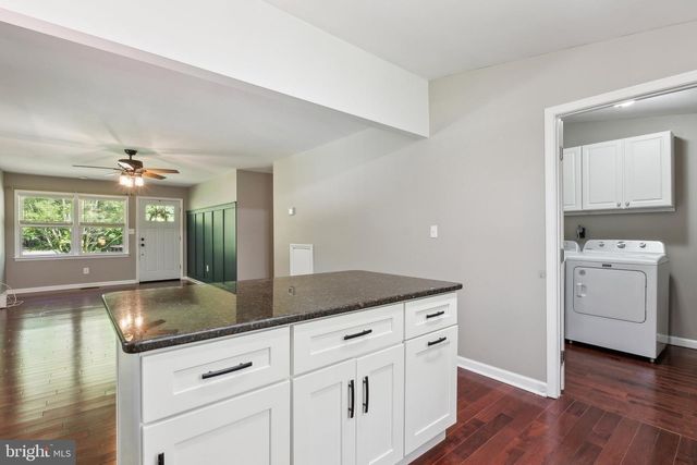 40147 DOCKSER DR, Mechanicsville, MD 20659