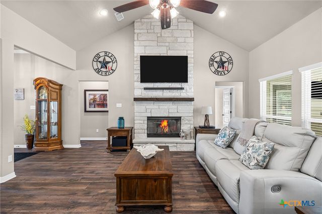 15821 Salado Drive, Temple, TX 76502