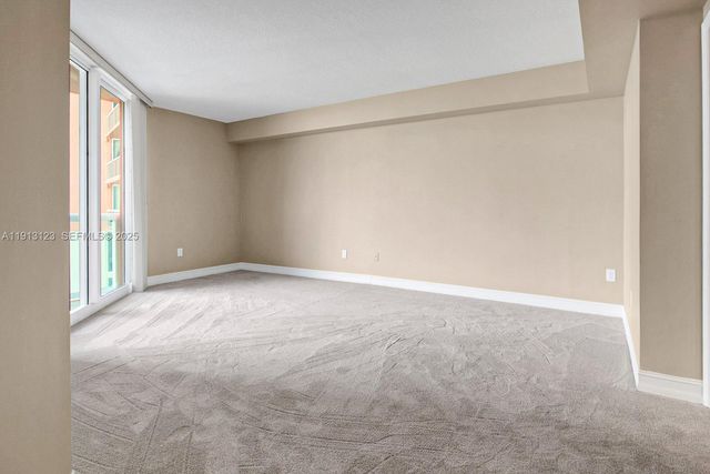 3370 Hidden Bay Drive 804, Aventura, FL 33180