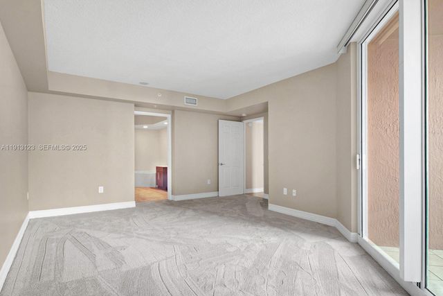 3370 Hidden Bay Drive 804, Aventura, FL 33180