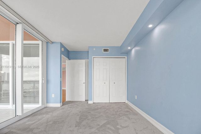 3370 Hidden Bay Drive 804, Aventura, FL 33180