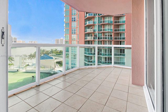 3370 Hidden Bay Drive 804, Aventura, FL 33180