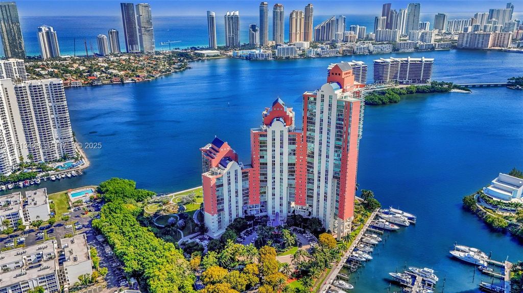 3370 Hidden Bay Drive 804, Aventura, FL 33180