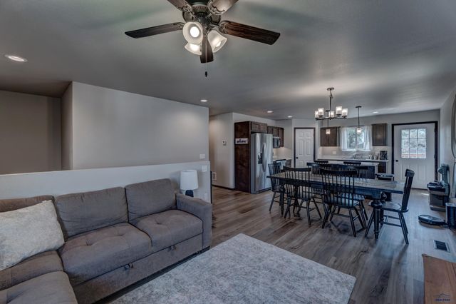 3939 HARALSON LN, Rapid City, SD 57703