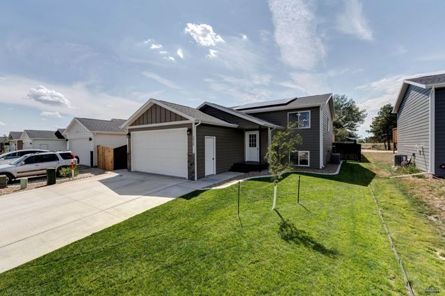 3939 HARALSON LN, Rapid City, SD 57703