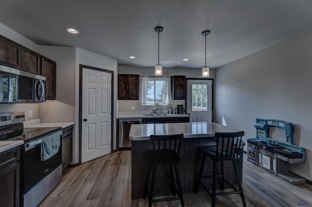 3939 HARALSON LN, Rapid City, SD 57703