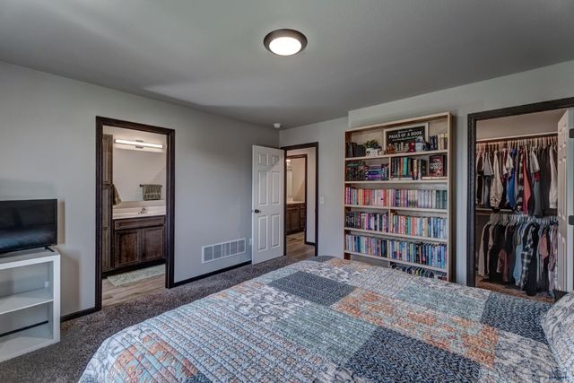 3939 HARALSON LN, Rapid City, SD 57703