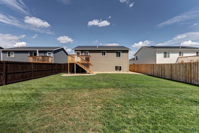 3939 HARALSON LN, Rapid City, SD 57703