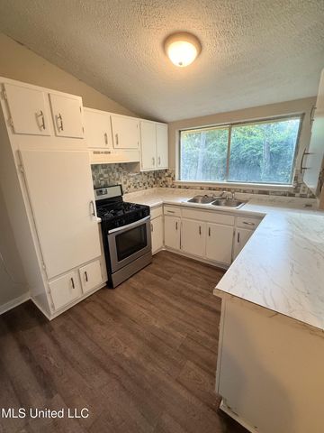 4344 California Avenue, Jackson, MS 39213
