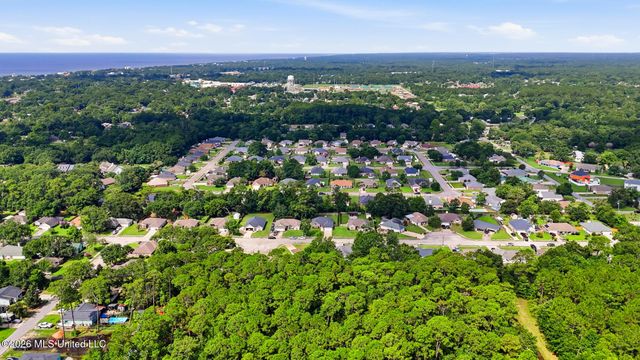 309 Woodcrest Drive, Long Beach, MS 39560