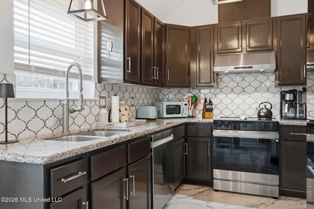 309 Woodcrest Drive, Long Beach, MS 39560