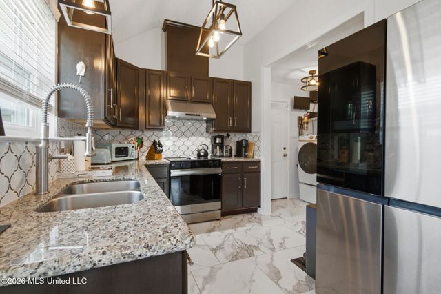 309 Woodcrest Drive, Long Beach, MS 39560