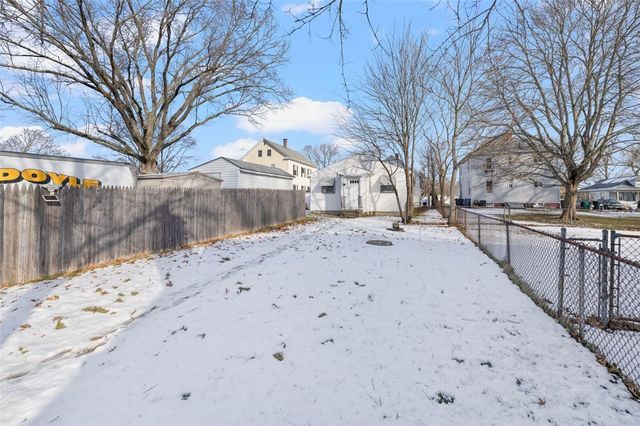 123 Harrington Avenue, Warwick, RI 02888