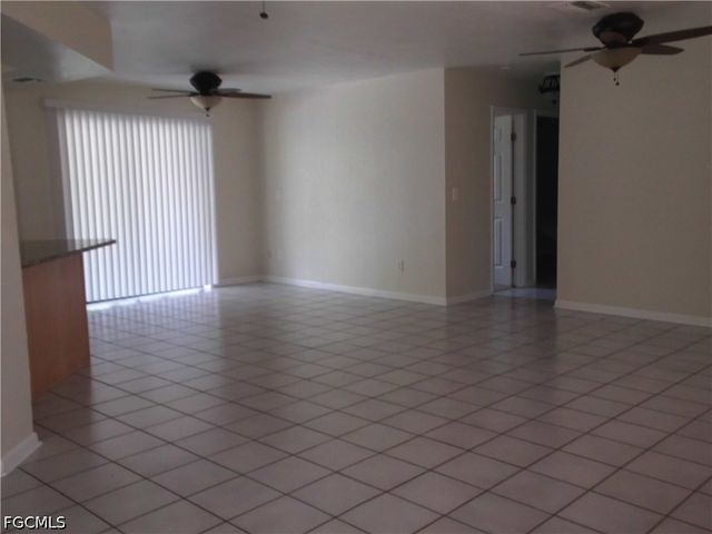 426 Hamilton AVE, Lehigh Acres, FL 33972