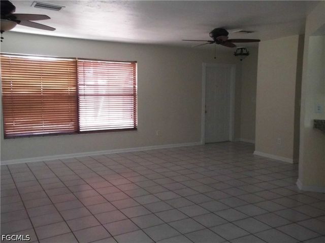 426 Hamilton AVE, Lehigh Acres, FL 33972