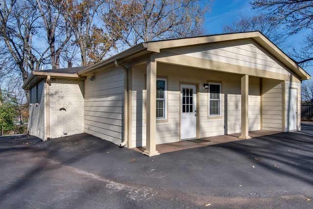 126 Tallwood Dr, Nashville, TN 37211