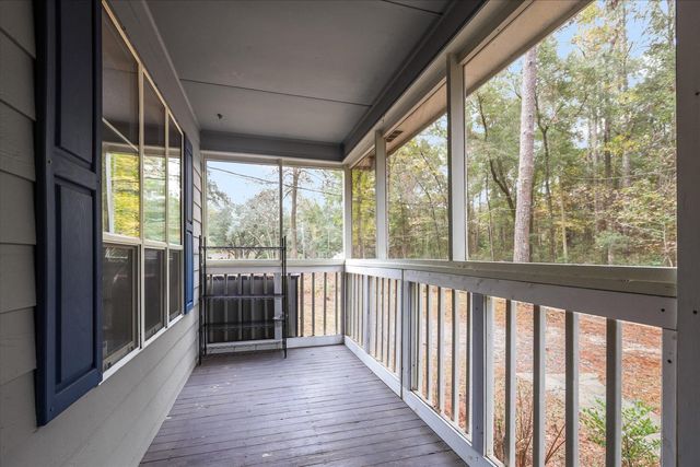 5274 Family Tree Drive, Tallahassee, FL 32303