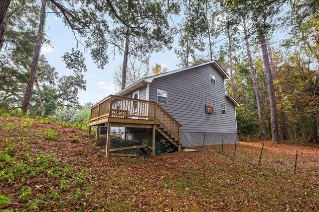 5274 Family Tree Drive, Tallahassee, FL 32303