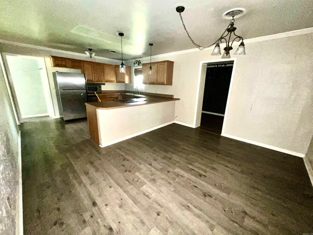 201 E Wiley Street, Star City, AR 71667