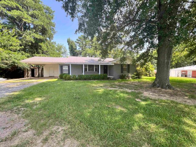 201 E Wiley Street, Star City, AR 71667