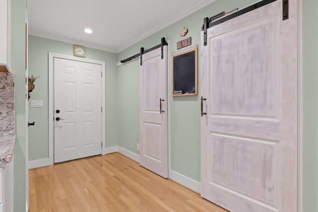 12 Old Hickory Lane, Signal Mountain, TN 37377