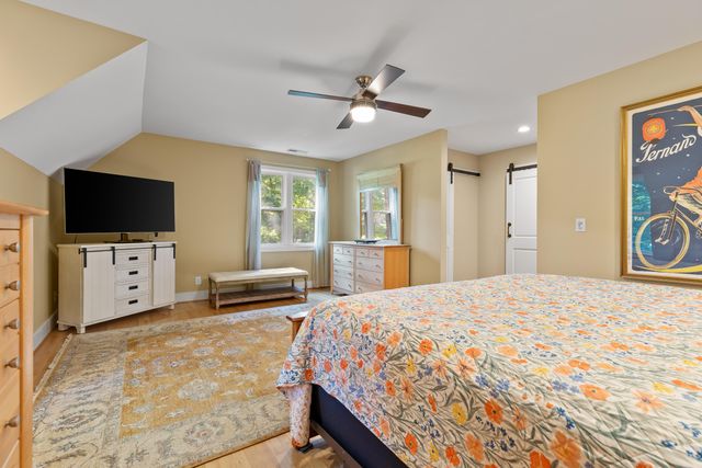 12 Old Hickory Lane, Signal Mountain, TN 37377
