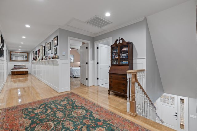 12 Old Hickory Lane, Signal Mountain, TN 37377