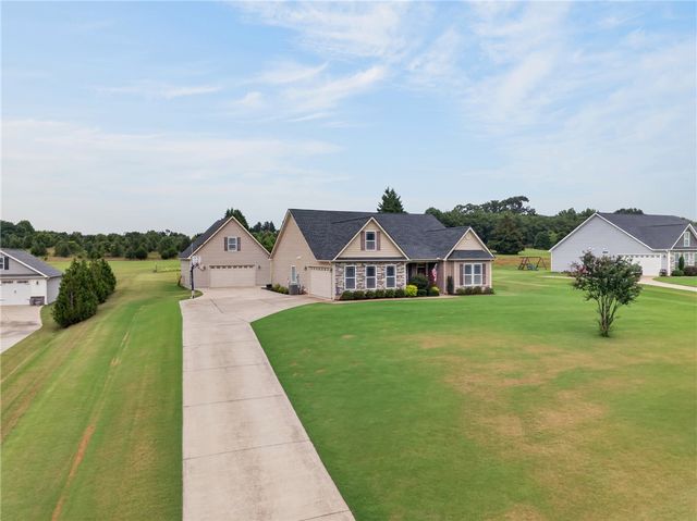 545 Weatherly Road, Inman, SC 29349