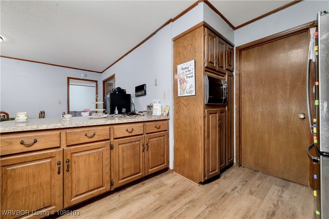 2929 Meadow Creek, Van Buren, AR 72956