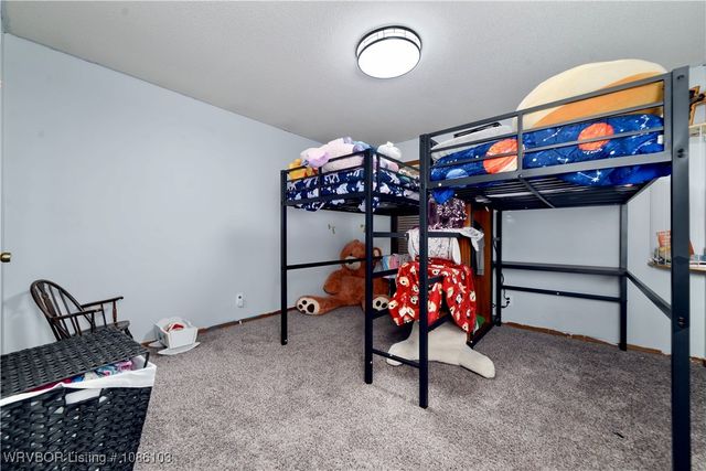 2929 Meadow Creek, Van Buren, AR 72956