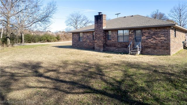 2929 Meadow Creek, Van Buren, AR 72956