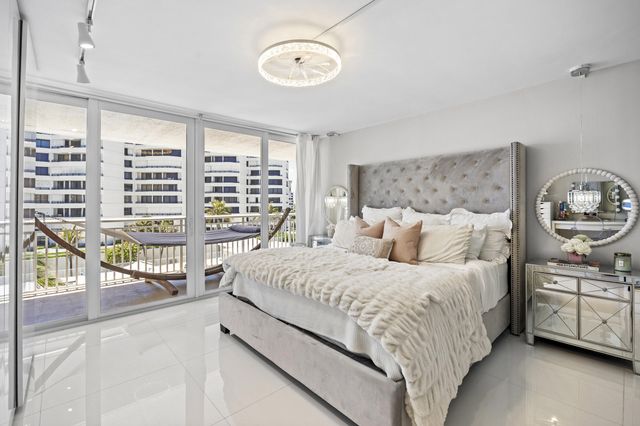 3546 S Ocean Boulevard 504, South Palm Beach, FL 33480