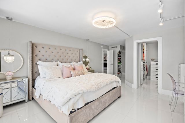 3546 S Ocean Boulevard 504, South Palm Beach, FL 33480